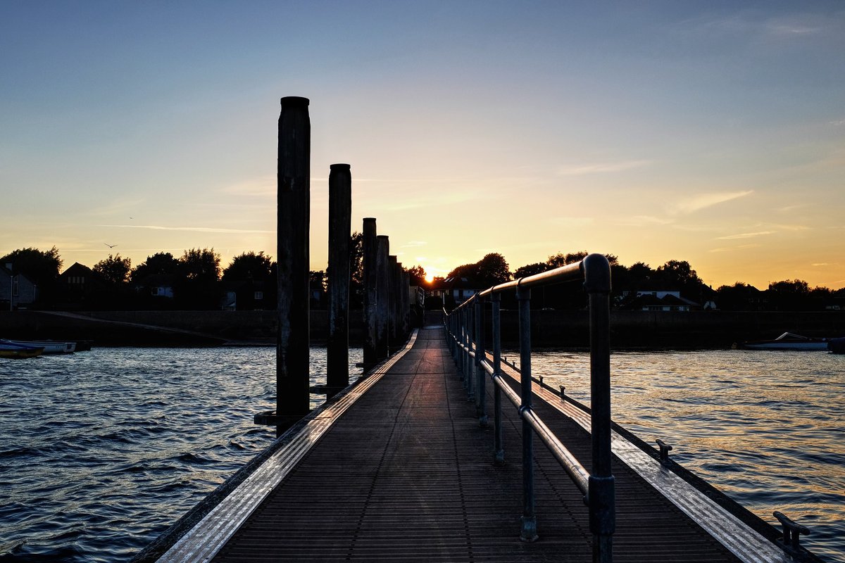 Emsworth: Along The Shore